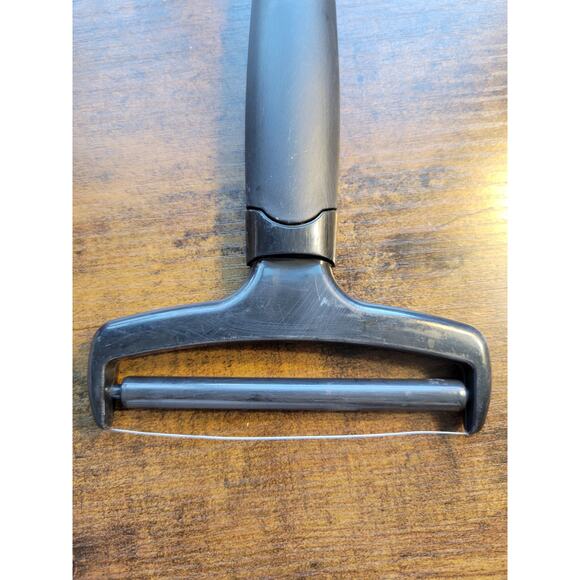 Good Cook Black 4" Wide Cheese Slicer w/Plastic Handle - used - Picture 6 of 8